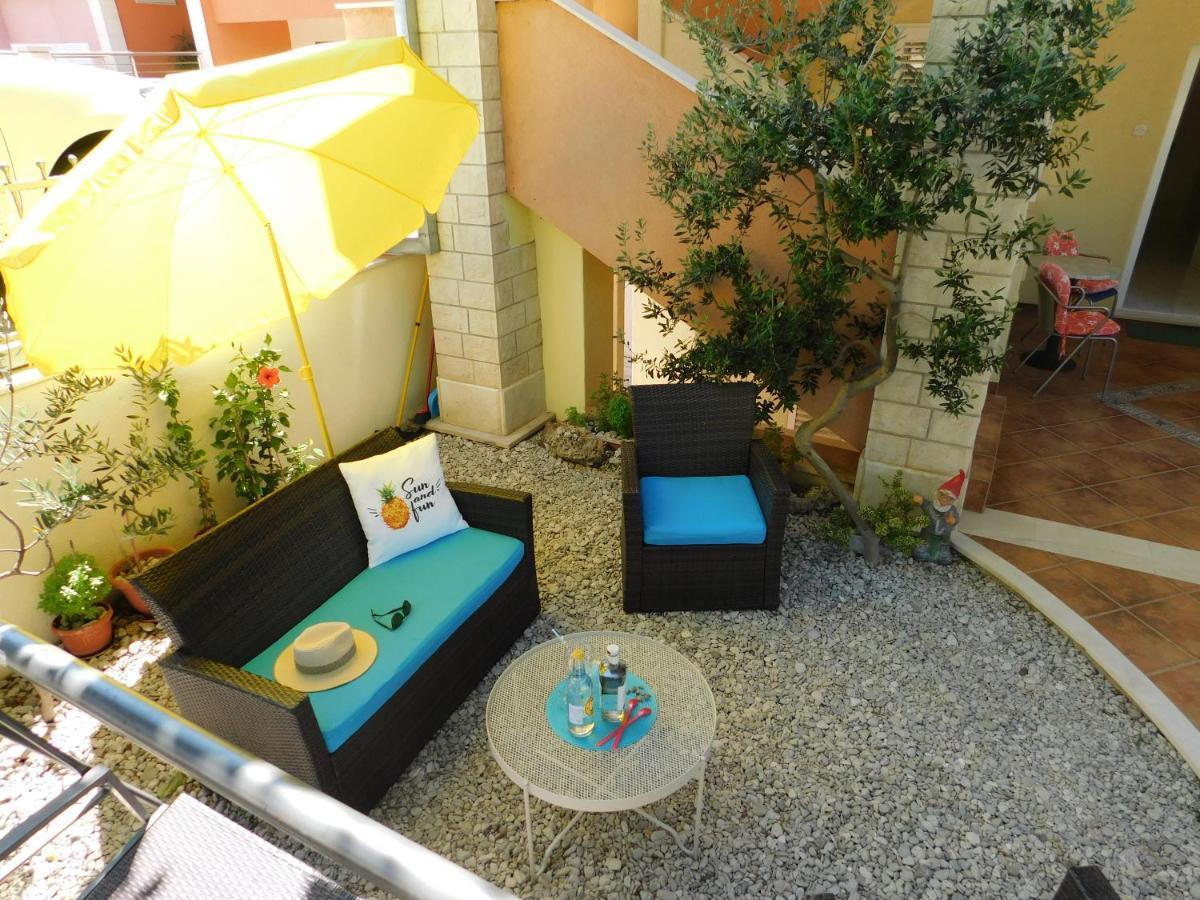 Apartment Dalmatia Ketty Макарска Экстерьер фото