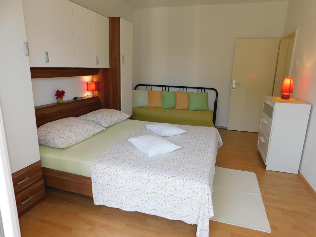 Apartment Dalmatia Ketty Макарска Экстерьер фото