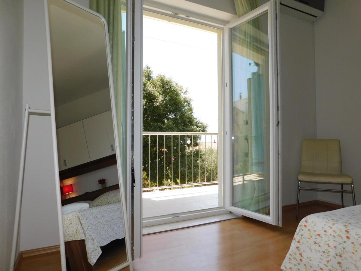 Apartment Dalmatia Ketty Макарска Экстерьер фото