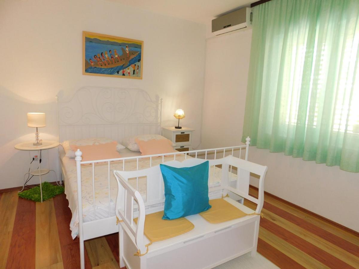 Apartment Dalmatia Ketty Макарска Экстерьер фото