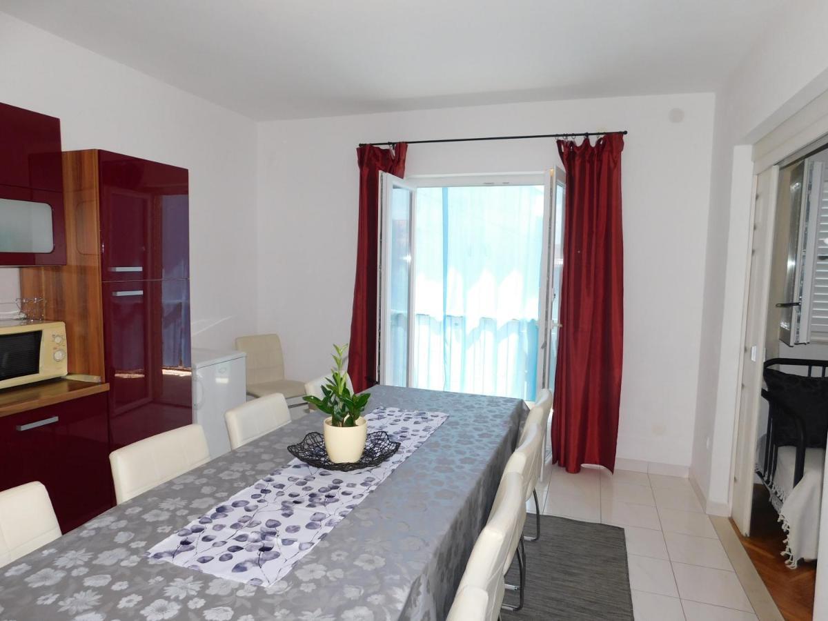 Apartment Dalmatia Ketty Макарска Экстерьер фото