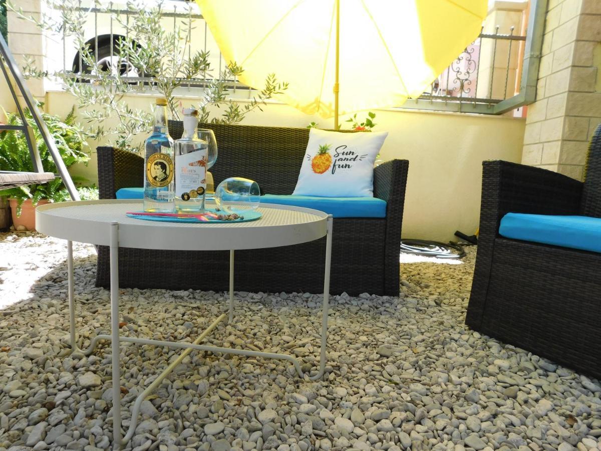 Apartment Dalmatia Ketty Макарска Экстерьер фото